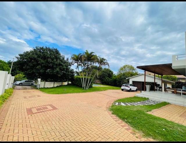 4 BEDROOM HOUSE FOR SALE IN UMHLANGA ROCKS